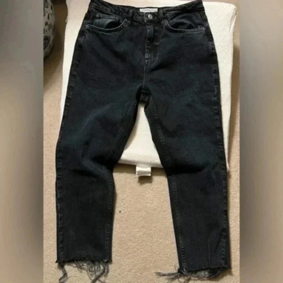 Topshop Black Denim Jean … Size 31 waist …30 L.. Frayed hem - Picture 1 of 2